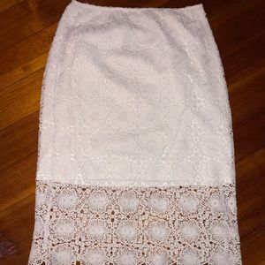 Teen lace skirt